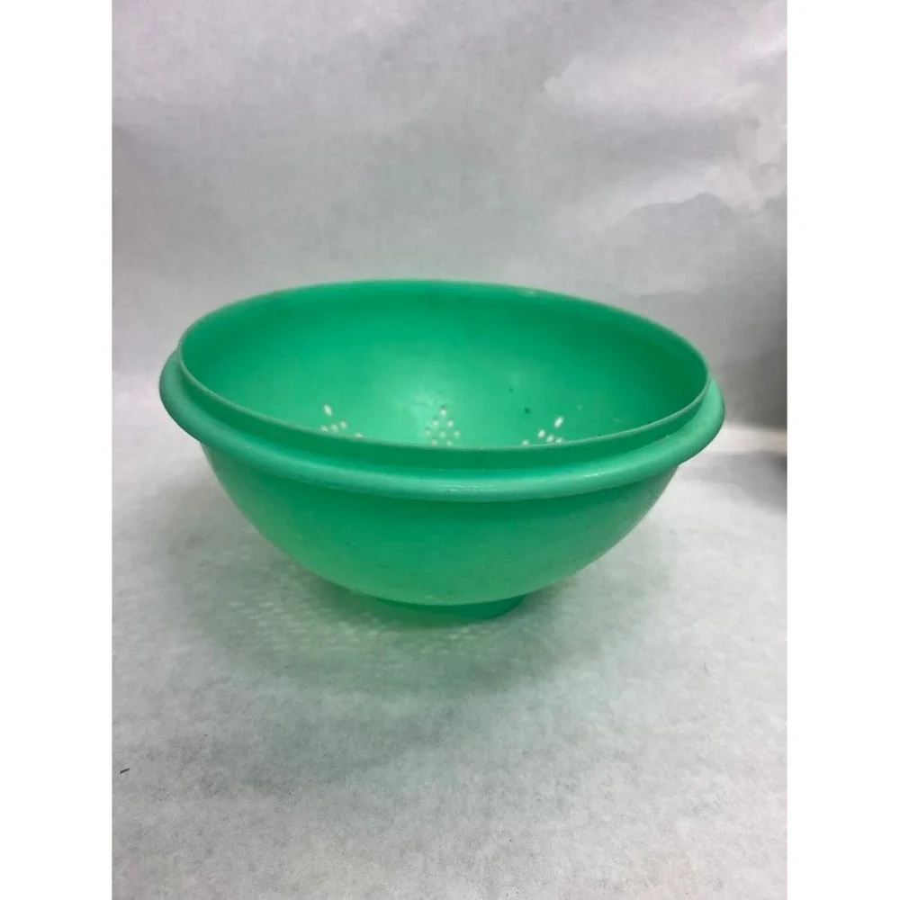 Vintage Tupperware Jadeite Green Colander Starburst Strainer 15224 Retro Kitchen